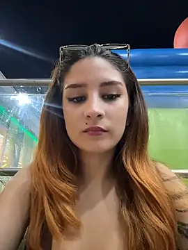 Mon Cherry online show from March 31, 1:18 am