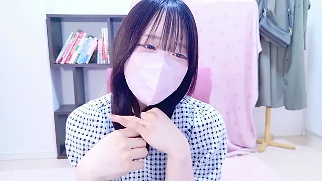 chan yuma tan online show from May 17, 7:19 am