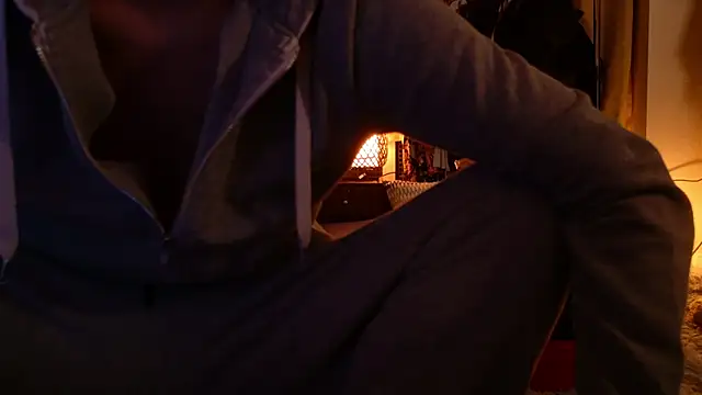 Snapshot of Ashinaga_oj chatting on December 30, 3:34 pm Ashinaga oj online show from December 30, 3:34 pm