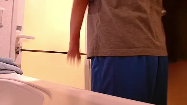 Snapshot of Ashinaga_oj chatting on January 2, 5:39 pm Ashinaga oj online show from January 2, 5:39 pm