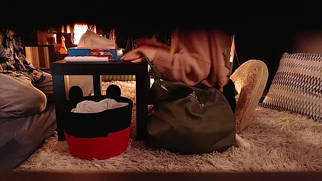 Snapshot of Ashinaga_oj chatting on February 16, 9:59 am Ashinaga oj online show from February 16, 9:59 am