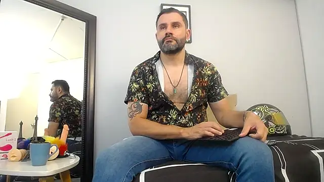 jonasbeards online show from November 3, 7:39 pm