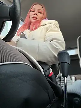 LavenderHot online show from February 5, 2:40 am