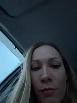 LavenderHot online show from December 20, 2:36 am