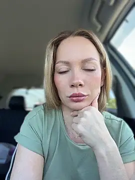 LavenderHot online show from May 25, 2:22 am