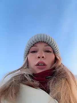 LavenderHot online show from February 27, 2:12 am