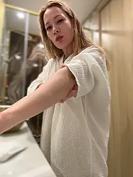 LavenderHot online show from March 14, 1:22 am