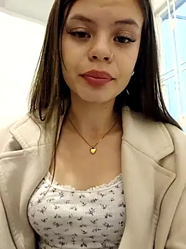 Violeta 12- online show from April 14, 7:19 pm