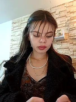 Violeta 12- online show from November 21, 7:02 pm