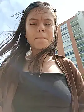 Violeta 12- online show from February 4, 4:02 pm