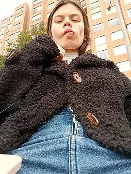 Violeta 12- online show from April 15, 4:55 pm