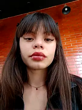 Violeta 12- online show from October 6, 6:08 pm