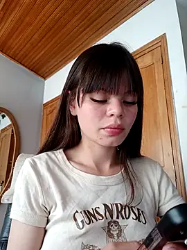 Violeta 12- online show from October 12, 8:21 pm