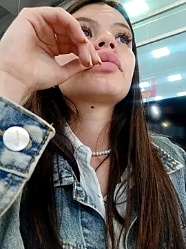 Violeta 12- online show from March 7, 10:54 pm