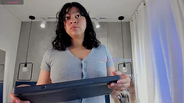  julietta online show from January 14, 12:42 pm