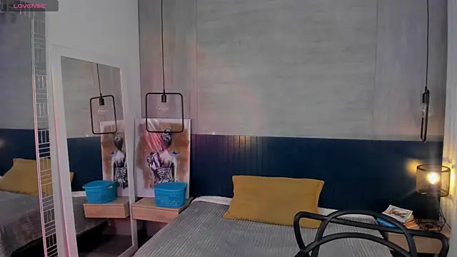Snapshot of _julietta chatting on July 9, 12:59 pm julietta online show from July 9, 12:59 pm