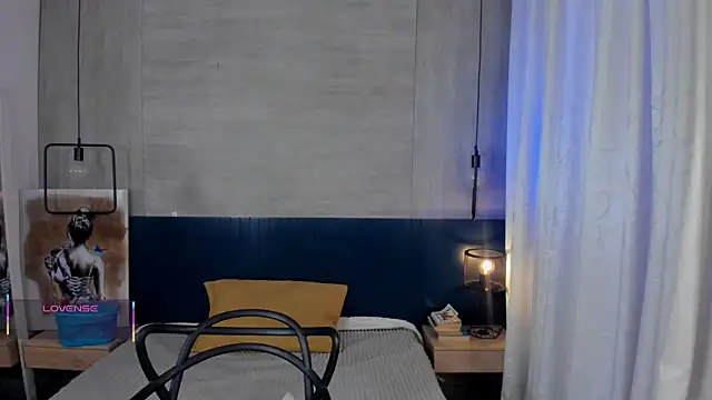 Snapshot of _julietta chatting on July 15, 1:07 pm julietta online show from July 15, 1:07 pm