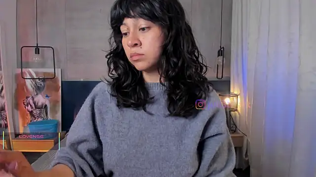 Snapshot of _julietta chatting on June 20, 1:16 pm julietta online show from June 20, 1:16 pm