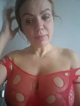 eva ragazzadolce online show from October 18, 1:35 pm