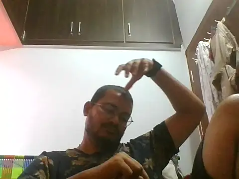 Snapshot of naughtymike0007 chatting on September 26, 4:41 am naughtymike0007 online show from September 26, 4:41 am