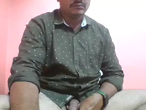 naughtymike0007 online show from December 17, 11:59 am