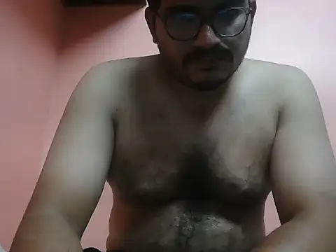 Snapshot of naughtymike0007 chatting on July 6, 4:42 pm naughtymike0007 online show from July 6, 4:42 pm