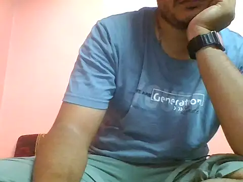 Snapshot of naughtymike0007 chatting on October 13, 3:46 pm naughtymike0007 online show from October 13, 3:46 pm