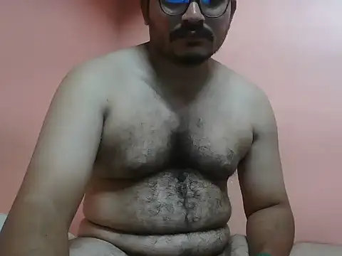 Snapshot of naughtymike0007 chatting on July 5, 5:09 pm naughtymike0007 online show from July 5, 5:09 pm