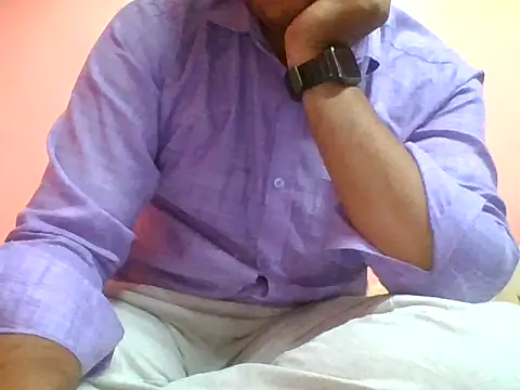 naughtymike0007 online show from March 10, 2:10 pm