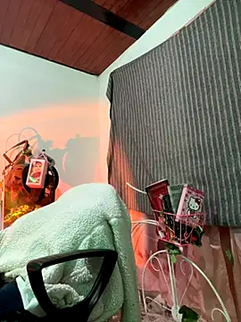 Snapshot of CieloTaylor chatting on November 23, 7:29 am CieloTaylor online show from November 23, 7:29 am