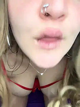 Snapshot of Lalalust69 chatting on January 20, 7:35 pm Lalalust69 online show from January 20, 7:35 pm