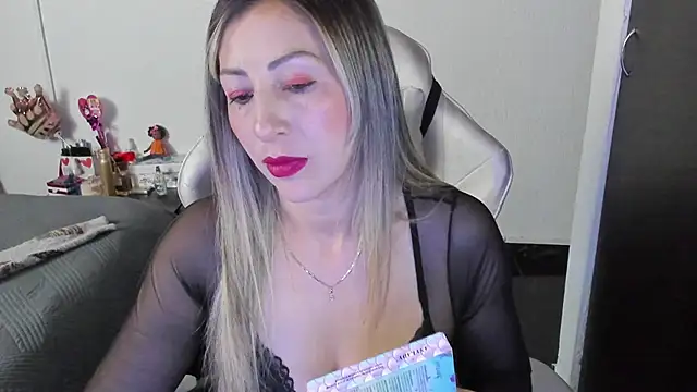 Andreina Suann online show from January 10, 3:07 pm