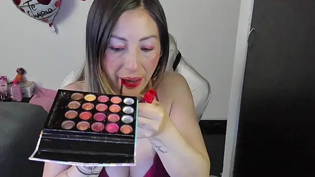Snapshot of Andreina_Suann chatting on September 19, 10:52 am Andreina Suann online show from September 19, 10:52 am