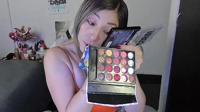 Andreina Suann online show from February 25, 10:59 am