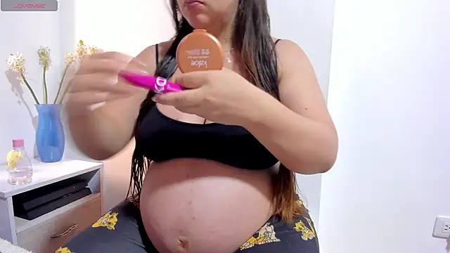 Simply Zoe   online show from April 15, 7:18 pm