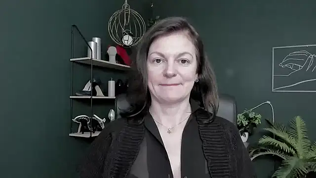 VivianWILD online show from March 27, 8:26 am