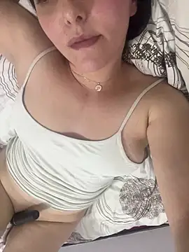 Snapshot of sasha_lst chatting on March 17, 7:26 pm sasha lst online show from March 17, 7:26 pm