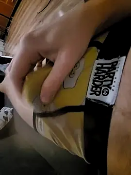 Snapshot of chub09 chatting on October 9, 8:42 pm chub09 online show from October 9, 8:42 pm