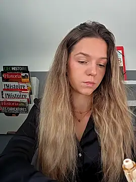 lucie mehott online show from October 6, 8:26 am