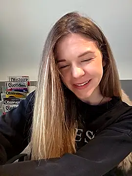 lucie mehott online show from December 4, 8:35 am