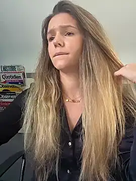 lucie mehott online show from October 24, 12:59 pm