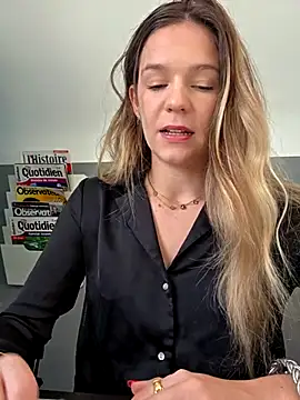 lucie mehott online show from November 18, 9:01 am