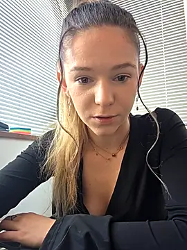 lucie mehott online show from March 10, 9:57 am