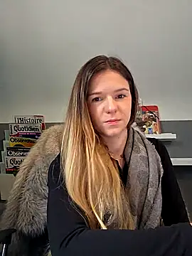 lucie mehott online show from December 3, 9:31 am