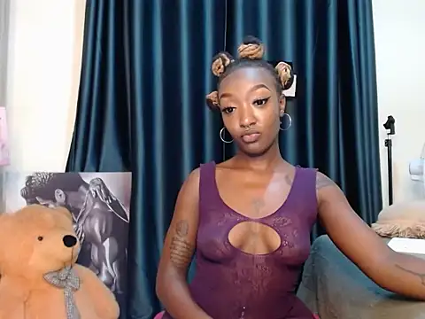 TeenieReeny online show from March 12, 8:13 pm