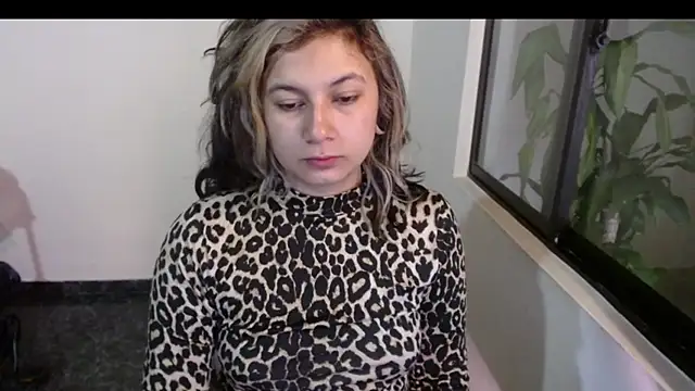 Snapshot of mailer_parsonss chatting on November 20, 5:13 pm mailer parsonss online show from November 20, 5:13 pm