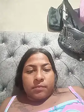 Giselabrunette25 online show from June 27, 4:40 am