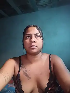Giselabrunette25 online show from July 9, 1:21 pm