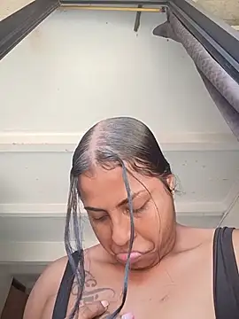 Giselabrunette25 online show from June 12, 3:21 pm
