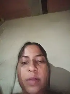 Giselabrunette25 online show from July 22, 12:34 am